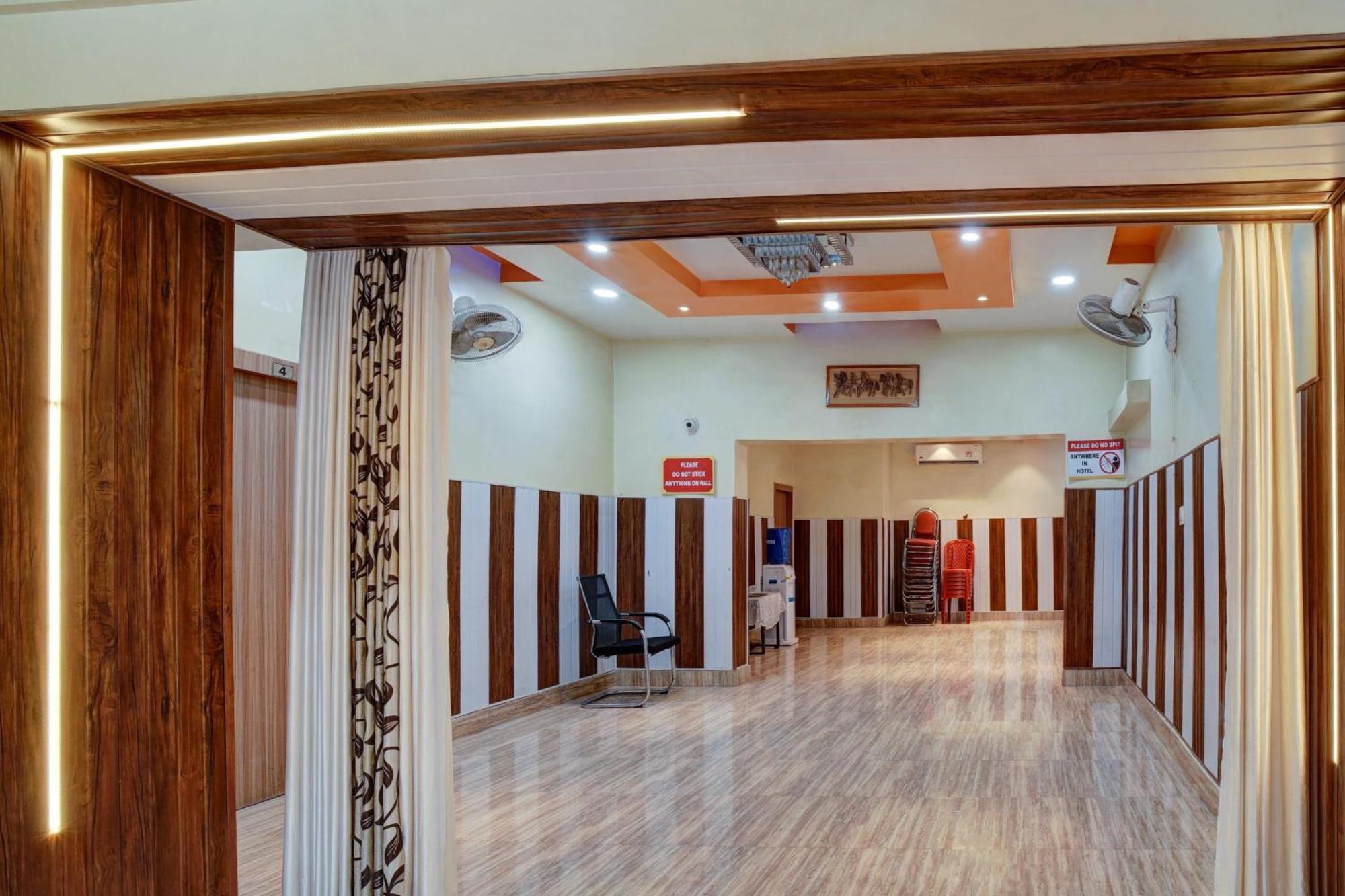 Super Hotel O Om Shriyam Banquet And Heritage Patna  Exteriör bild