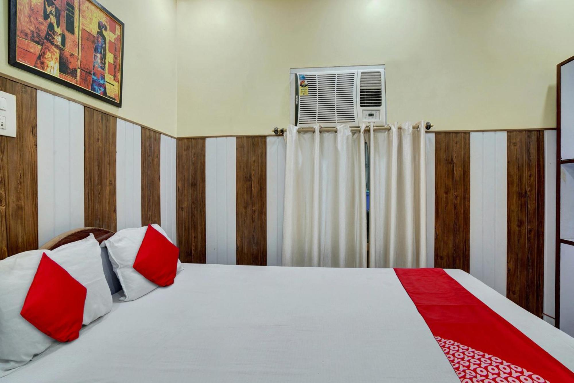 Super Hotel O Om Shriyam Banquet And Heritage Patna  Exteriör bild