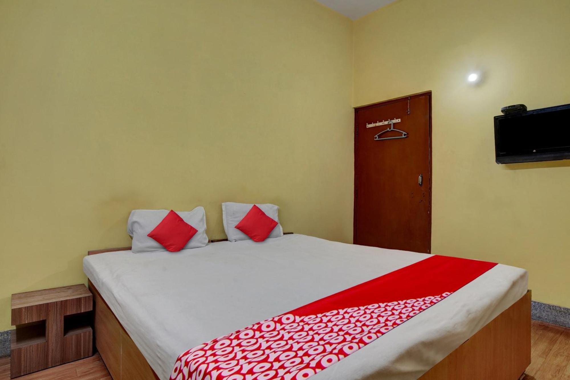 Super Hotel O Om Shriyam Banquet And Heritage Patna  Exteriör bild